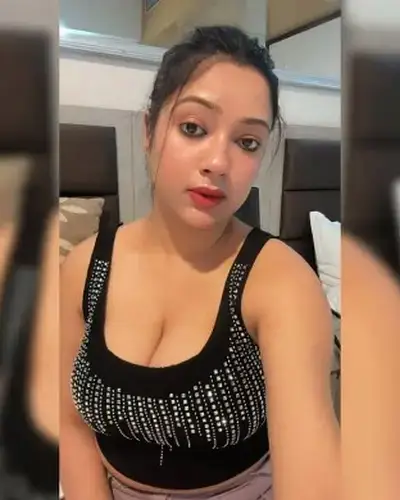 Call Girls Service Nevasa